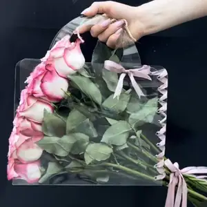 Tiktok 2024 재활용 새로운 꽃 포장 발렌타인 데이 간단한 휴대용 PET PVC 투명 선물 꽃다발 꽃 가방 손잡이