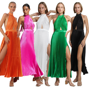 Abbigliamento Donna: Nuovo <span class=keywords><strong>Vestito</strong></span> Plissettato con Collo Halter <span class=keywords><strong>e</strong></span> Fascia, Modello Rc3133, in Offerta - Product Image 1