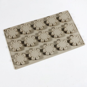 Flower Shaped Chocolate <b>Silicone</b> Mold 15 Cavities <b>Baking</b> Cake Decoration Mold For DIY Cookies And Cakes - Product Image 4