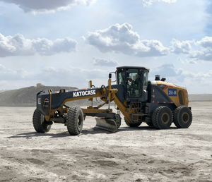 Грейдер KATOCASE 4165DG4 с двигателем Cummins, мощность 132 кВт, эксплуатационная масса 16810 кг, ширина отвала 3660 мм, коробка передач, мотор-насос - Product Image 4