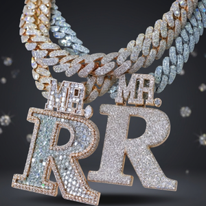 Colgante de plata de ley 925 personalizado con moissanita, letra, corte brillante redondo VVS, joyería para uso diario para hombre - Product Image 2