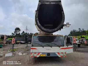 Grúa sobre Camión Zoomlion de 500 Toneladas de Segunda Mano en Buenas Condiciones, Máquina de Construcción Usada en Venta - Product Image 2