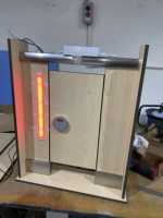 Partisi Toilet Tahan Air Bersertifikasi CE Modern dengan Indikator Lampu LED, Desain Ramah Lingkungan Tahan Benturan, Garansi 3 Tahun