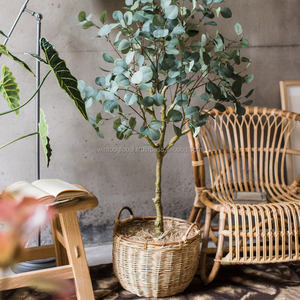 Cesta de almacenamiento de ratán natural hecha a mano para arreglos florales y regalos Diseño portátil para floristerías - Product Image 1