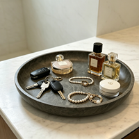 Plateau de rangement rond en résine imitation marbre, plateau décoratif aspect pierre, plat de rangement pour bijoux et articles de toilette sur comptoir