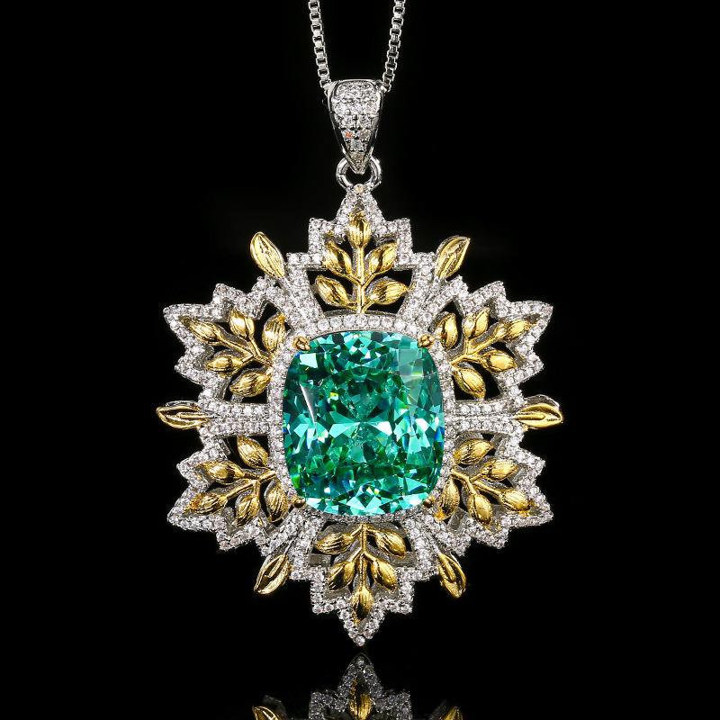 Pendentif Para vert avec chaîne Chopin