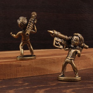 <b>Retro</b> Brass Cannonball Boy Figurine Model Single-piece Package Living Room <b>Decorative</b> Ornament - Product Image 2