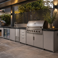 Ensemble de cuisine extérieure avec pergola, barbecue en acier inoxydable 304, évier, réfrigérateur, four à pizza, modulaire pour jardin