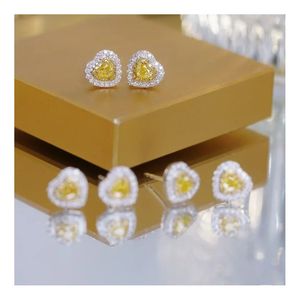 Xinfly Wholesale 0.5CT Natural Diamond <b>Stud</b> Earrings 18K Gold Heart Shape Au750 Real Gold for Women Ladies Girls Jewelry - Product Image 1