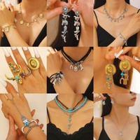 Lot de 4 bagues tendance pour femmes, en alliage turquoise, motifs fer à cheval, bottes de cow-boy et chapeau de cow-boy, bijoux de doigt