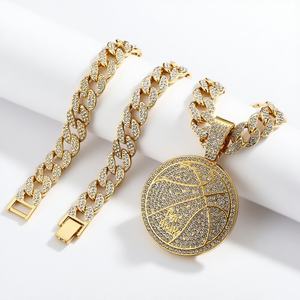 NL2272 <span class=keywords><strong>sono</strong></span> <span class=keywords><strong>tornato</strong></span> ciondolo con collana a catena cubana Hip-Hop da uomo nuovo modello rotondo <span class=keywords><strong>sono</strong></span> <span class=keywords><strong>tornato</strong></span> fascino - Product Image 3