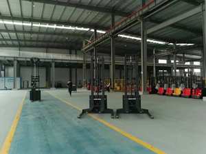 Weliftrich ES-15k 1500kg 1.5ton पैर फैलाकर बैठना पैर मेंटेनेंस फ्री बैटरी 48V 32Ah 4h काम कर समय वॉकी इलेक्ट्रिक स्टेकर - Product Image 5