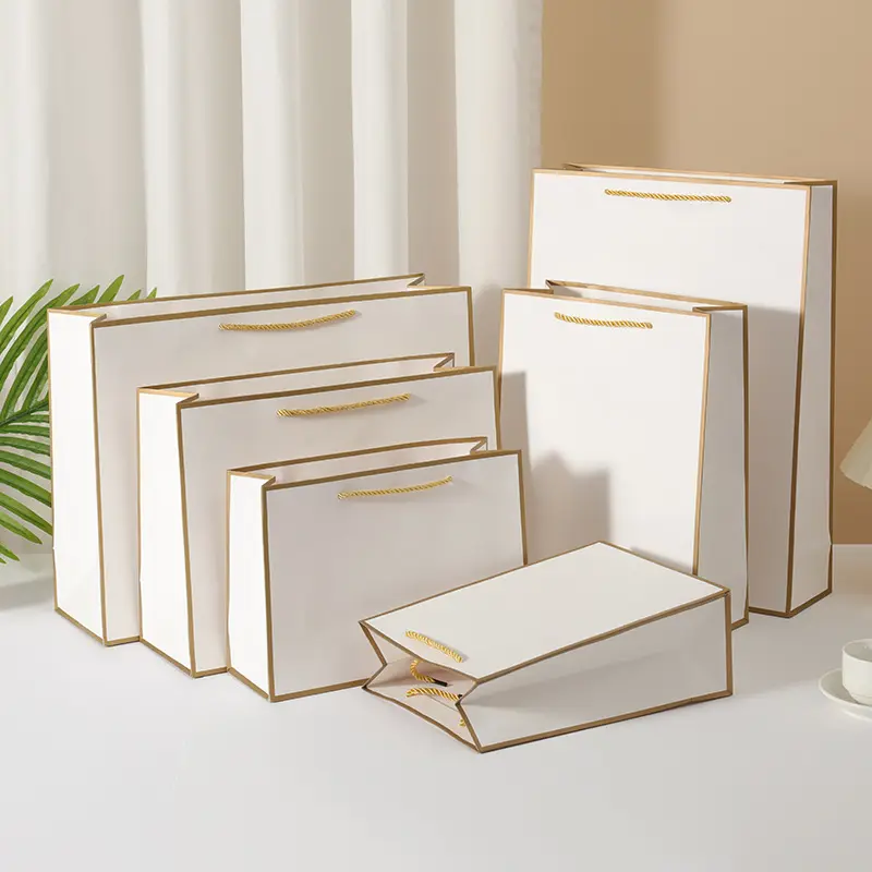נייר בגודל מותאם אישית שקית סופרמרקט קופסאות קרטון לבן עבור שקיות קניות נייר בגדים עם ידית