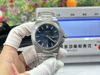Montre mécanique automatique pour homme de style ingénieur classique de luxe en acier inoxydable avec affichage du calendrier en cristal saphir de haute qualité