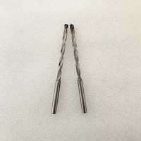 Foret hélicoïdal en carbure de tungstène 8-9 mm, revêtu, pour le traitement de trous profonds dans l'acier inoxydable, utilisation sur machine CNC