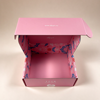 Boîte d'expédition rose en gros, personnalisée, impression recto-verso, pliable, structure à rabat avant, pour boutique en ligne