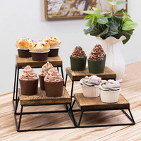 Présentoirs carrés en bois brûlé et métal noir poli pour aliments / Supports à pizza, décoration de fêtes, lot de 4