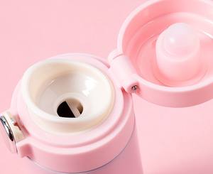 Lindo Set de Regalo con Taza, Toalla y Caja de Dulces con Diseño de Conejito para Niñas y Mujeres, Ideal para Festivales, Día de la Madre, Regalos de Consuelo y Artículos Promocionales - Product Image 4