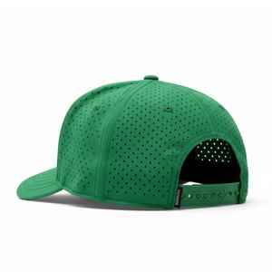 Casquette de baseball classique à 5 panneaux, imperméable, respirante, à séchage rapide, avec patch en caoutchouc personnalisé, performance OEM, pour les sports de plein air - Product Image 3