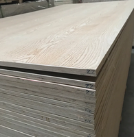 Contreplaqué en chêne de première qualité E1 moderne de 9 mm à 30 mm pour la décoration de la maison et des hôtels