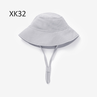 Sombrero de pescador reversible para niños pequeños con correa para la barbilla Sombrero impermeable para el sol del bebé
