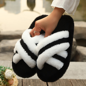 Material de Venta Directa para la Fabricación de Pantuflas: Forro Acolchado Cruzado para el Hogar y Dormitorio, Suela Exterior de EVA para Otoño, de Nueva Producción. - Product Image 2