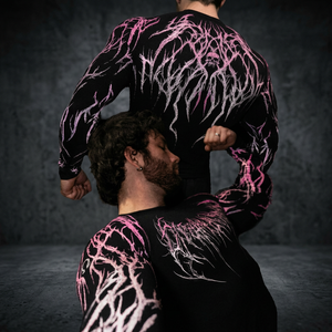 Camiseta Deportiva de Compresión con Estampado Geométrico Gótico para Hombre, Cuello Redondo, Alta Elasticidad, 180g, Corte Ajustado, Manga Larga para Gimnasio, para Todas las Temporadas - Product Image 3
