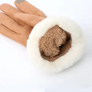 Gants d'hiver noirs en daim synthétique jacquard de haute qualité, confortables, nouveau design, chauffants, écran tactile, fabriqués aux États-Unis, logo personnalisé - Product Image 6