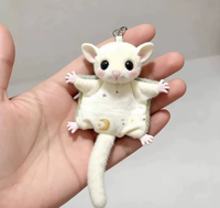 Peluche chauve-souris mignonne de petite taille, jouet en peluche réaliste chauve-souris blanche, porte-clés en peluche chauve-souris