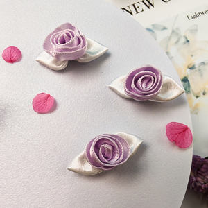 Ruban de satin imprimé avec logo personnalisé Boucle élastique avec accessoires de sous-vêtements pré-noués Nœud de ruban de satin Nœuds de ruban pré-noués - Product Image 1