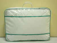 Taobao prix En Plastique PVC PPNW zippée sac d'oreiller avec jante en acier et poignée