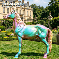 Sculpture de cheval moderne abstraite en acier inoxydable creux, soudée, polie miroir 8K, sculpture animale extérieure personnalisée pour aménagement paysager