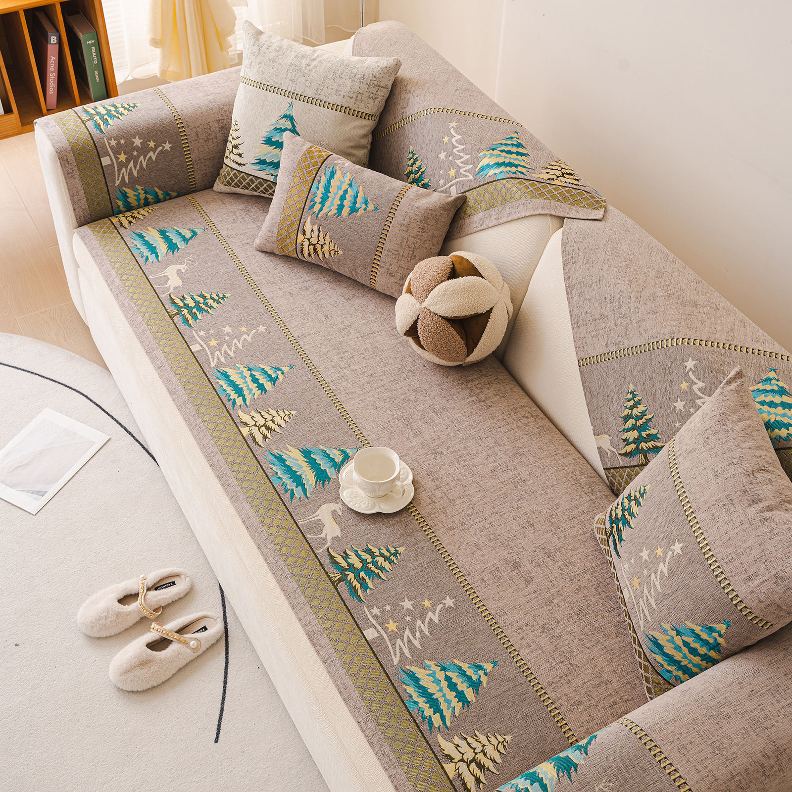 สีดำสีกากี