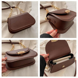 Bolso de Hombro Clásico Mini para Mujer, Color Sólido, Logotipo Personalizado, Material PU, Cadena, Estilo Saddle Bag, Venta al Por Mayor, Alta Calidad - Product Image 4