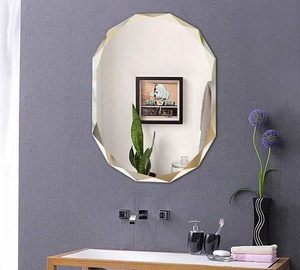 <span class=keywords><strong>Miroir</strong></span> mural en verre de forme irrégulière moderne avec cadre en métal, <span class=keywords><strong>miroir</strong></span> de courtoisie portable pour la maison et la salle de bain - Product Image 1
