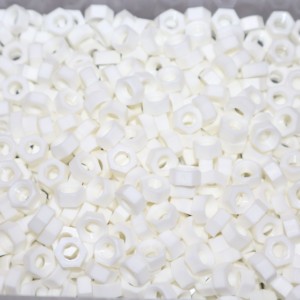 Écrou hexagonal isolé en nylon PA66 blanc de haute qualité 94V0, ignifuge et anticorrosion, pour applications industrielles - Product Image 3
