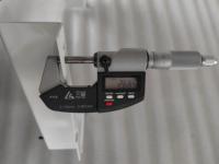 Pièces sur mesure en acier inoxydable et aluminium, estampage, pliage, fabrication, connecteur HV, barre omnibus, plaque de surtension