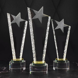 Trophée Étoile en Cristal Personnalisé Pas Cher en Gros pour Entreprises – Trophée Étoile en Cristal Vierge en Stock - Product Image 1