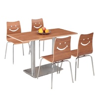 Ensemble de meubles de restaurant de style moderne table à manger avec 4 sièges chaise à structure en métal