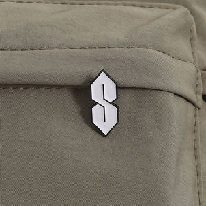 Vintage <span class=keywords><strong>S</strong></span> letra Logo esmalte pines Cool <span class=keywords><strong>S</strong></span> Crew broche para mochila solapa insignia joyería de moda regalo al por mayor - Product Image 3