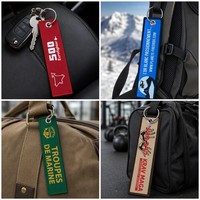 Porte-clés brodé personnalisé OEM, étiquette tissée en tissu, cadeaux promotionnels, porte-clés personnalisé avec patch pour entreprise et marque