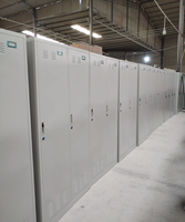 Armoires de rangement en métal personnalisées à 3 portes en acier pour gymnases, bureaux d'école et vestiaires du personnel