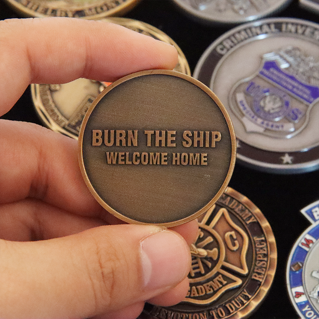 Custom Challenge Coins No Color Anti-Gold Plating No MOQ Cheap Zinc Alloy Metal Coins