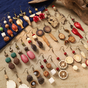 Boucles d'oreilles artisanales de style chinois, à base de plantes et de fruits naturels, longues et rétro - Product Image 4