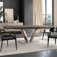 Table à manger pliable 6 places, design moderne et luxueux, pieds en métal, plateau en céramique, verre trempé.