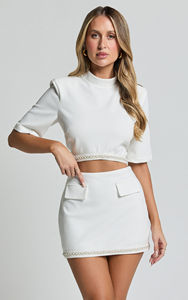 Su misura O collo a maniche corte con perline e perline bianche Mini gonna corta <span class=keywords><strong>abbigliamento</strong></span> fabbrica Set da <span class=keywords><strong>donna</strong></span> 2 pezzi - Product Image 2