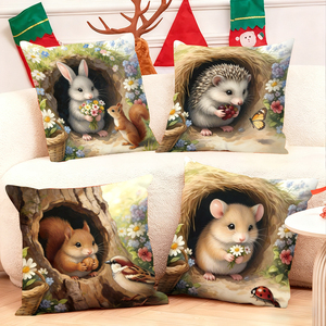 Hewan hutan yang menggemaskan di sarang yang nyaman dengan bunga dan teman-teman alam di bantal hias. - Product Image 1