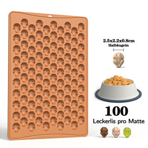 Moules en silicone faciles à nettoyer pour la pâtisserie : Moules à chocolat en forme de dinde, bonhomme en pain d'épices et sapin de Noël pour Thanksgiving et Noël - Product Image 3