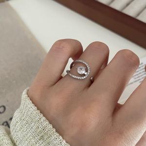 Anillo de Plata de Ley S925 con Incrustaciones de Circonita Hueca, Diseño de Nicho de Alta Gama, Anillo de Moda de Lujo para Mujer - Product Image 1