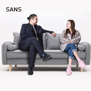 Canapé d'appoint moderne en tissu gris rembourré OEM, fauteuil, mobilier d'hôtel, ensemble de canapés KD avec coussins <span class=keywords><strong>à</strong></span> <span class=keywords><strong>vendre</strong></span> - Product Image 1